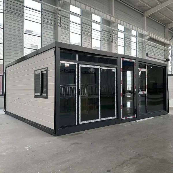 FLAT ROOF EXPANDABLE HOUSE